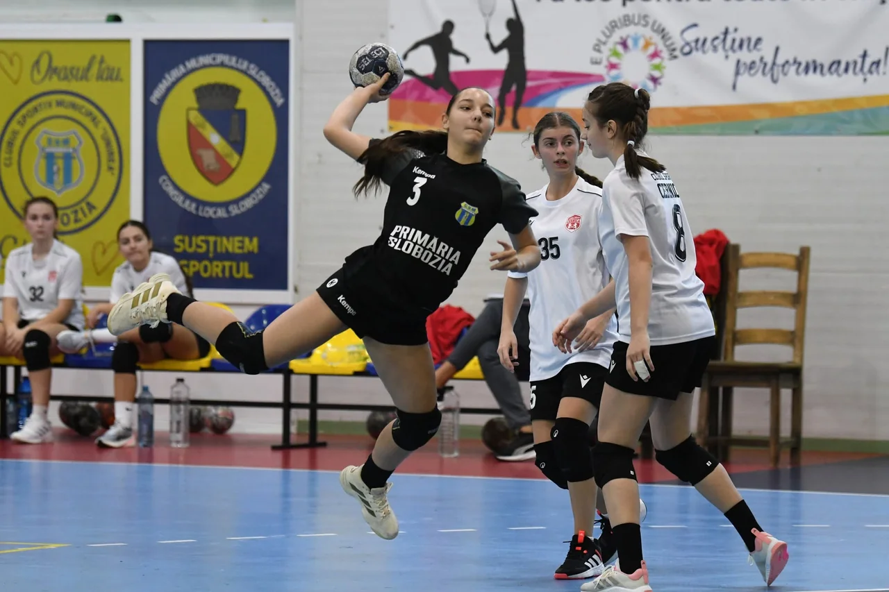 Tinerele junioare de la CSM UNIREA Slobozia U17 nu au avut probleme în a înscrie.